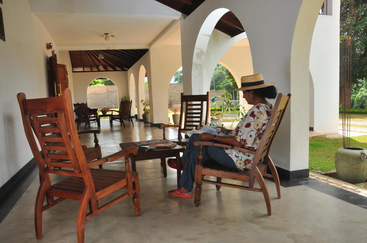Villa Nilmalee Gampola Exterior photo